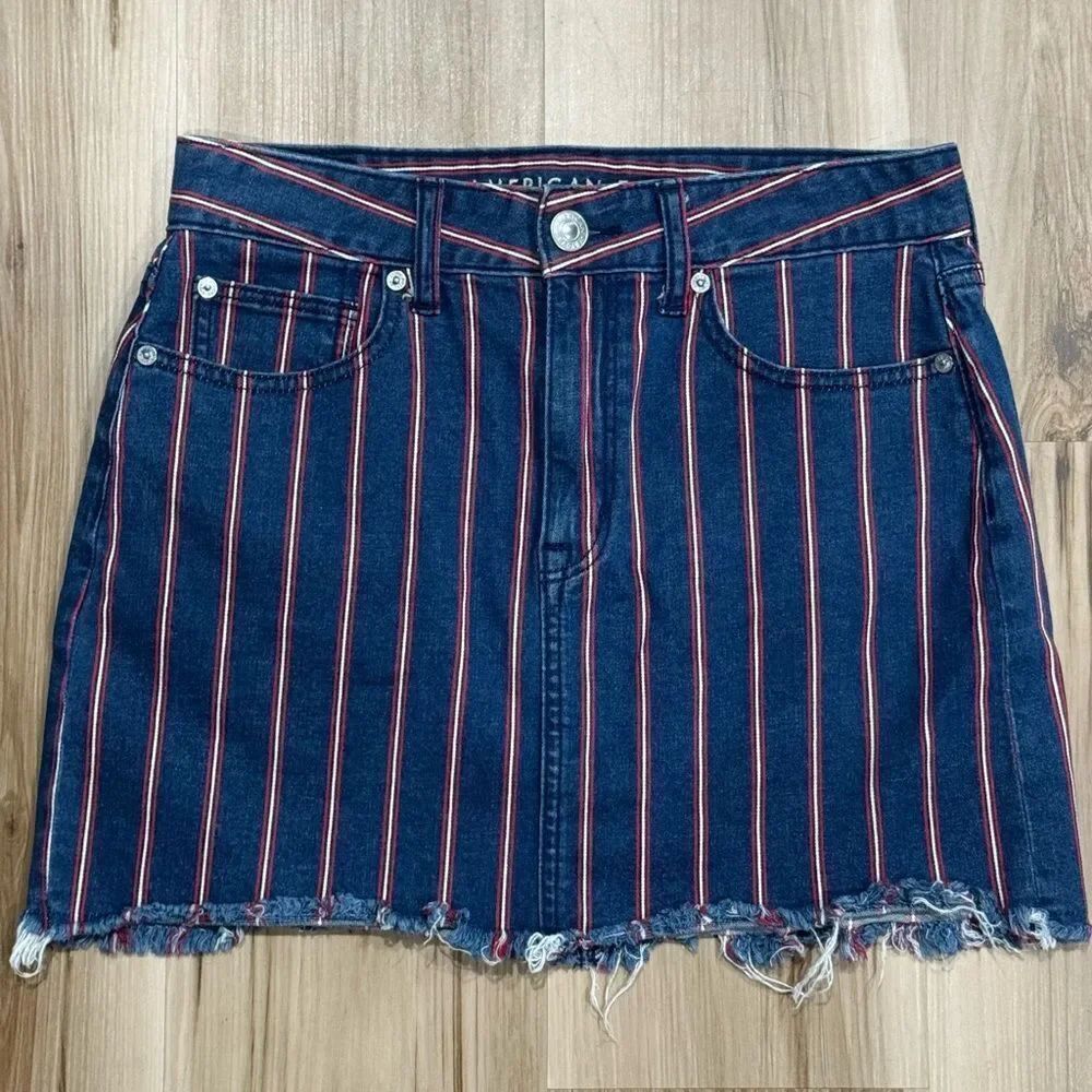 American Eagle High Rise Mini Cutoff Stripes Denim Skirt Women’s 6
